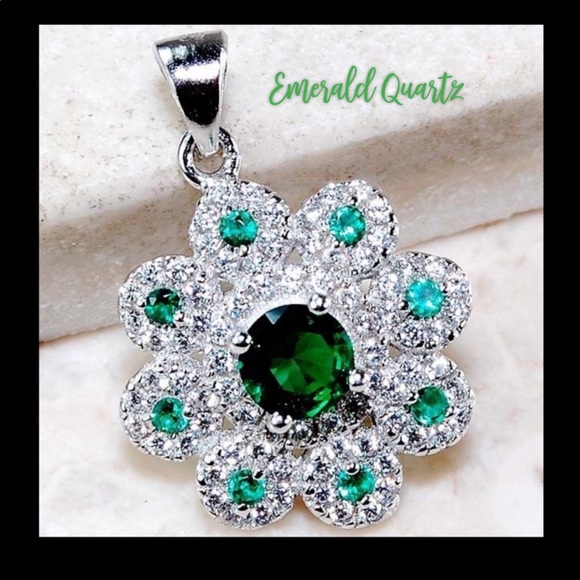 Pendant - Picture 2 of 6